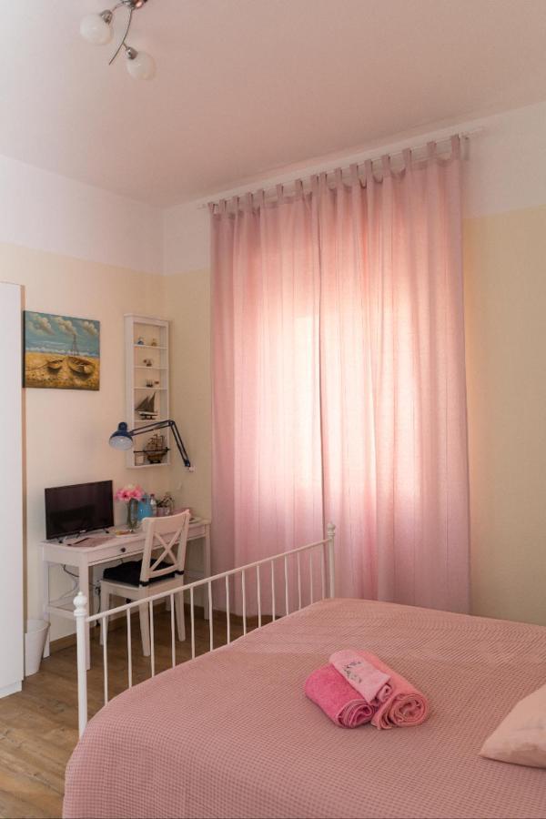 La Casa Dei Nonni Livorno Exterior foto